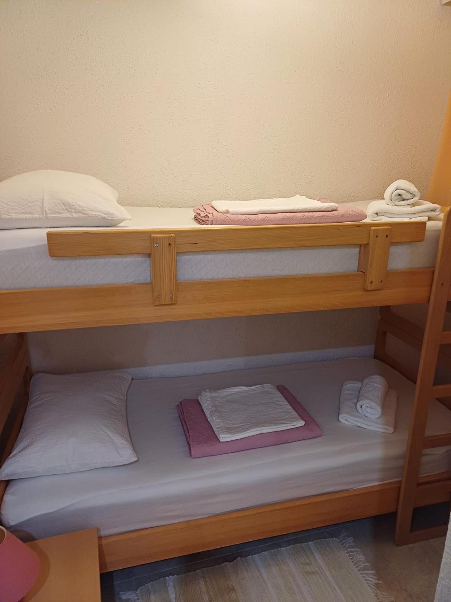 Apartment Bauk Draga Bascanska Екстер'єр фото